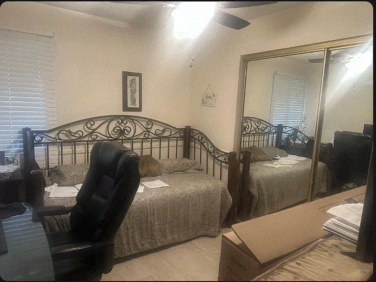 2230 W Wood Dr — Photo 4