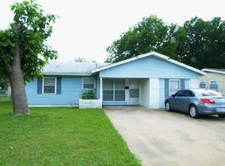 5016 E Berry St, Fort Worth, TX 76119
