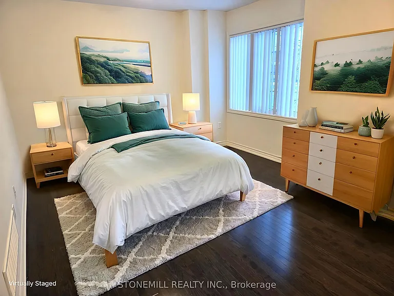 3130 Boxford Cres #5 — Photo 3