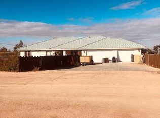 6630 Daisy Ln, Phelan, CA 92371