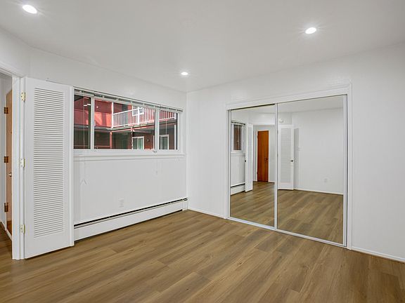5th image of 10 Lupine Ave APT 4