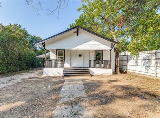 2907 NW 26th St, Fort Worth, TX 76106