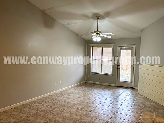 3rd image of 810 Green Mountain Dr