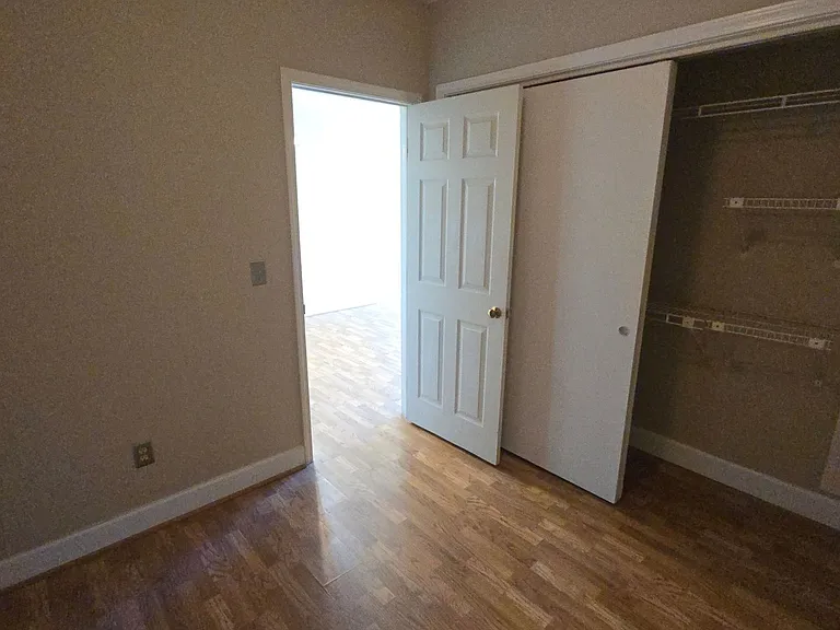 2009 Greene St #513 — Photo 9