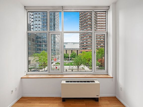 3rd image of 635 W 42nd St APT 2H