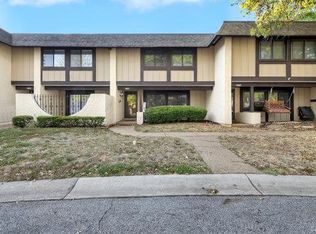 2617 Hampton Rd UNIT C, Saint Charles, MO 63303