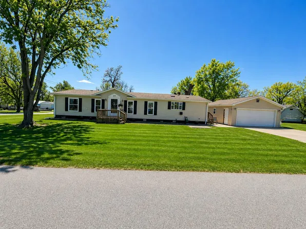 409 N Main St, Madison, MO 65263