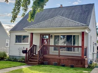 28761 Bridge St, Garden City, MI 48135