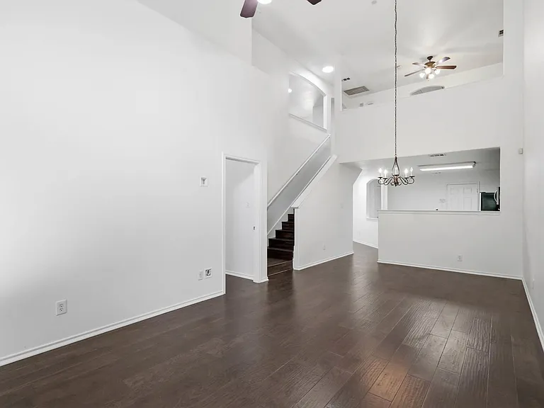 10067 Wake Bridge Dr — Photo 19