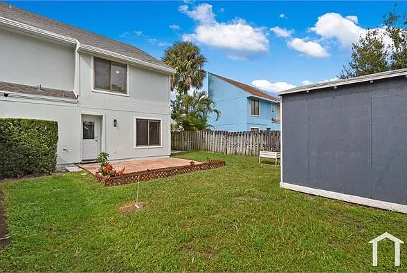 3 bed, 1279 sqft, $3,500 — Photo 4