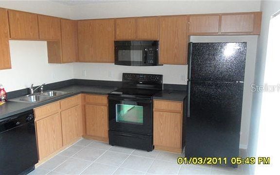 3rd image of 5135 Lobelia Dr