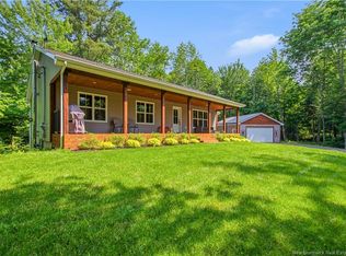 30 Loyalist Ln, Prince William, NB E3E0E3