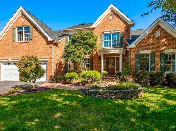 19658 Olympic Club Ct, Ashburn, VA 20147