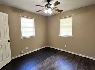 1502 White Rd, Springdale, AR 72762