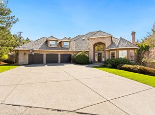 5736 SW Kruse Ridge Dr, Portland, OR 97219