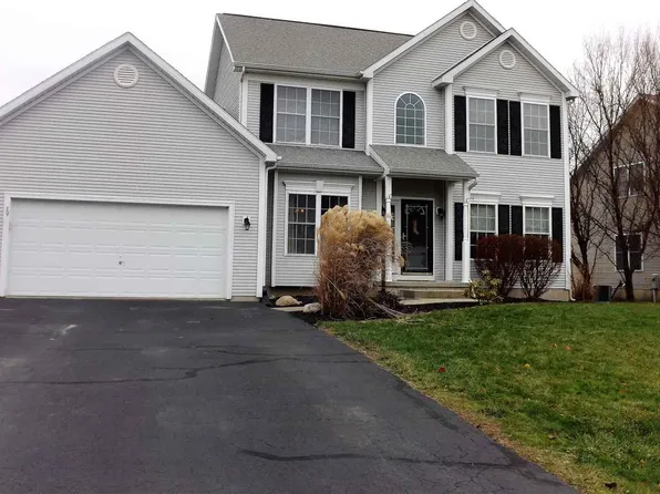 39 Wallflower Dr, Rexford, NY 12148