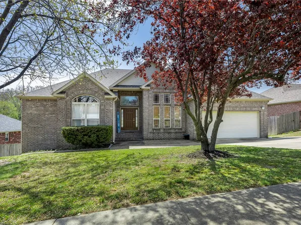 3515 Amberwood St, Springdale, AR 72762