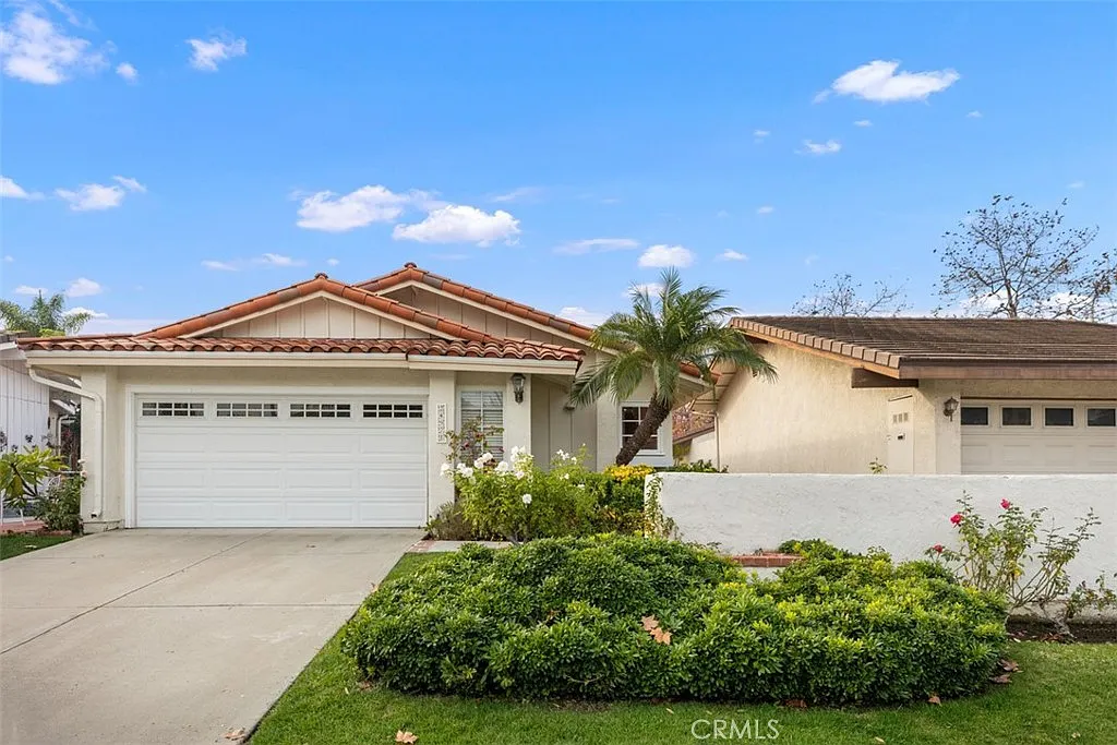 3 bed, 1303 sqft, $4,250 — Photo 4