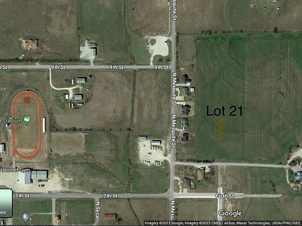 1st image of 21 Fleitman Dr