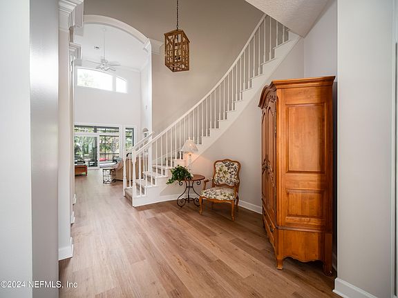 5th image of 304 KEELERS Court