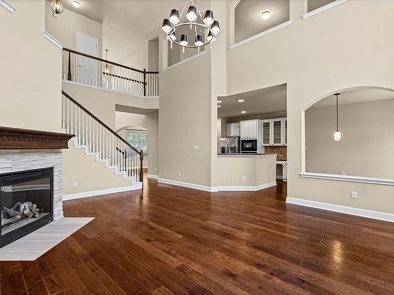 6925 Larue Belle Cv — Photo 7