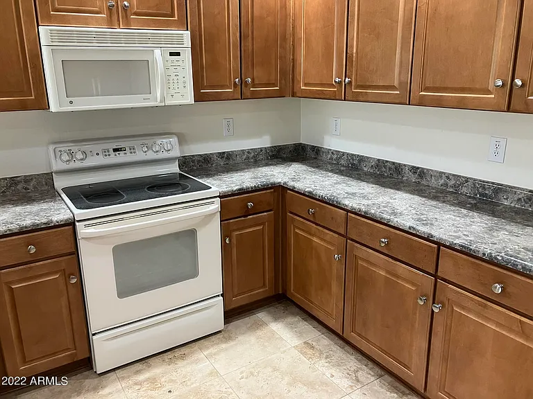 19700 N 76th St #2118 — Photo 8