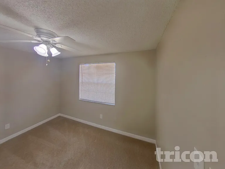 804 Briarcliff Dr — Photo 10