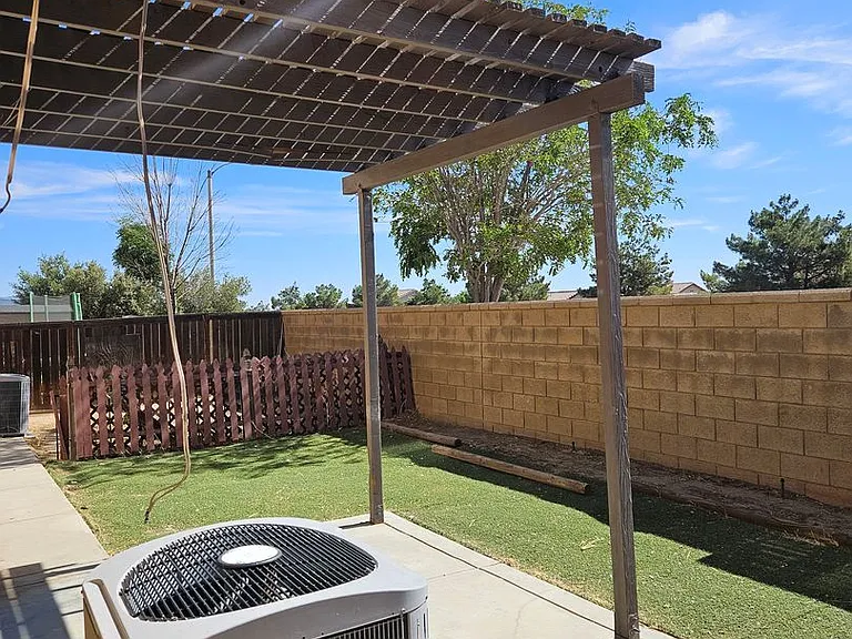 8975 Guadalupe Ave — Photo 35