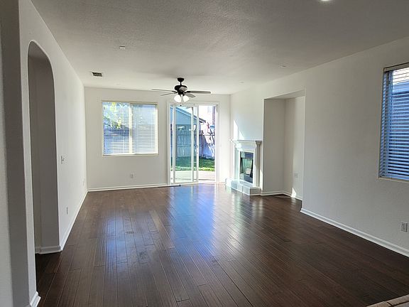 4th image of 10136 Atkins Dr
