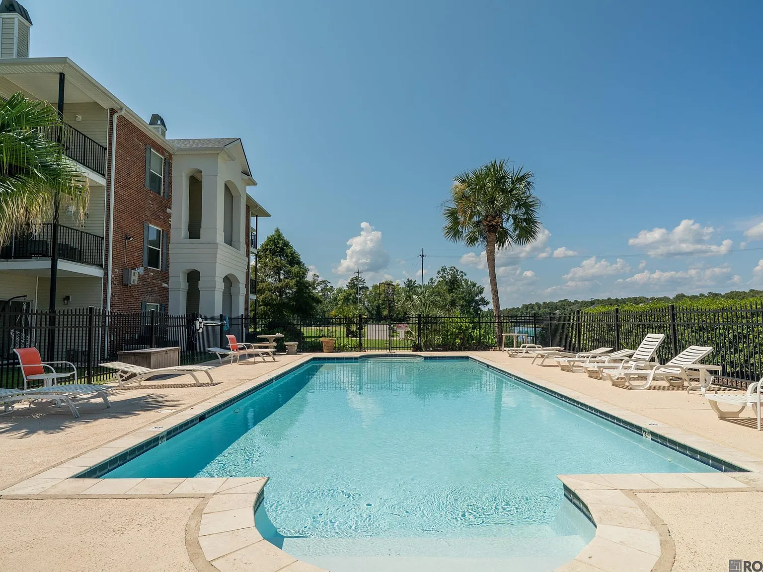 2 bed, 1117 sqft, $1,500 — Photo 2