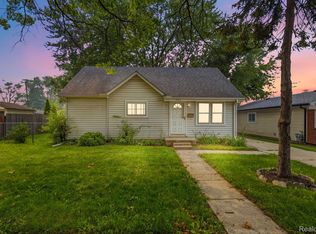 5852 Beech Daly Rd, Taylor, MI 48180