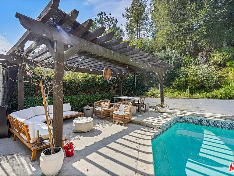 5025 Dantes View Dr — Photo 24
