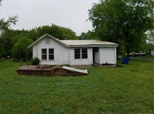 306 E Virgil Ave, Coalgate, OK 74538