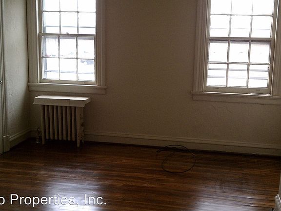 5th image of 4518 Grove Ave APT 09