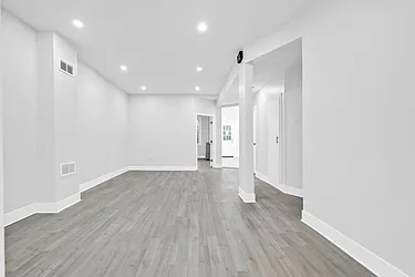 345 East 35th Street, #1