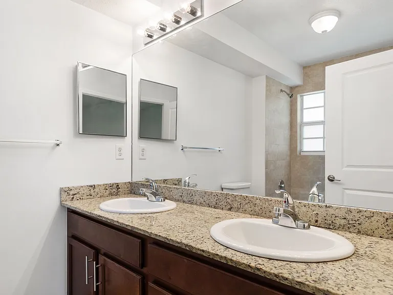 3525 NW 114th Ln — Photo 22