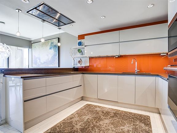 5th image of 3831 Turtle Creek Blvd APT 10G