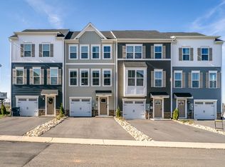 4512 Fountainbridge Ct, Rockingham, VA 22801