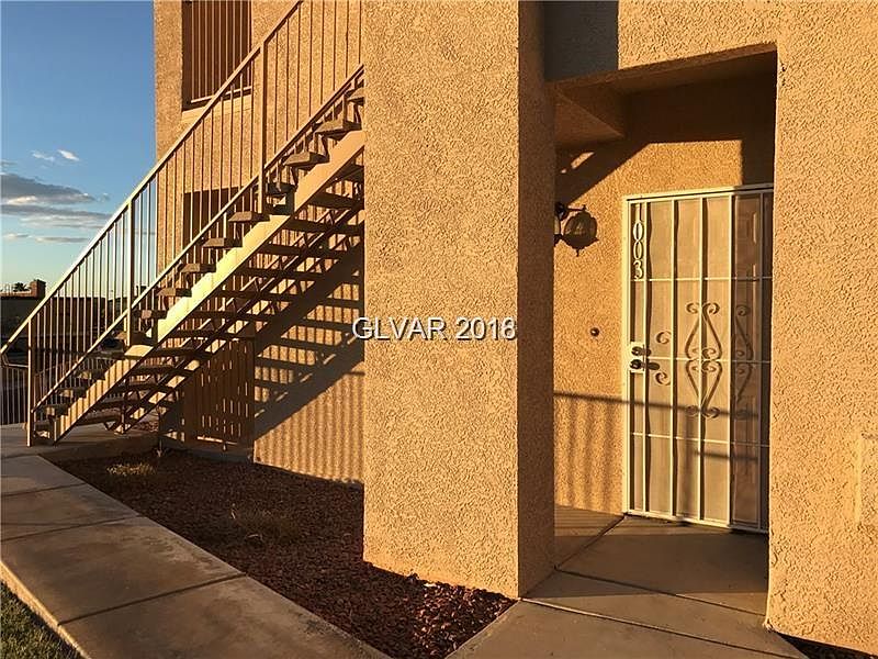 1st image of 2110 N Los Feliz St #1003