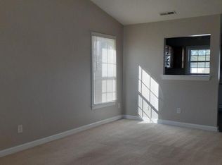 701 Streamwood Dr, Jacksonville, NC 28546