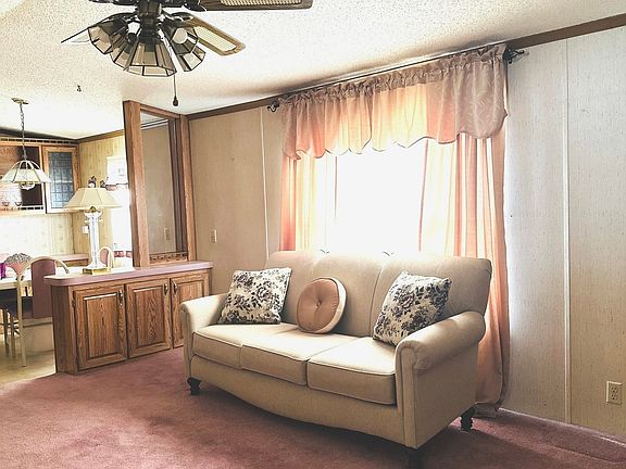 4th image of 107 Apple Ln