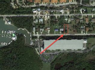 1845 Bay St, Naples, FL 34112