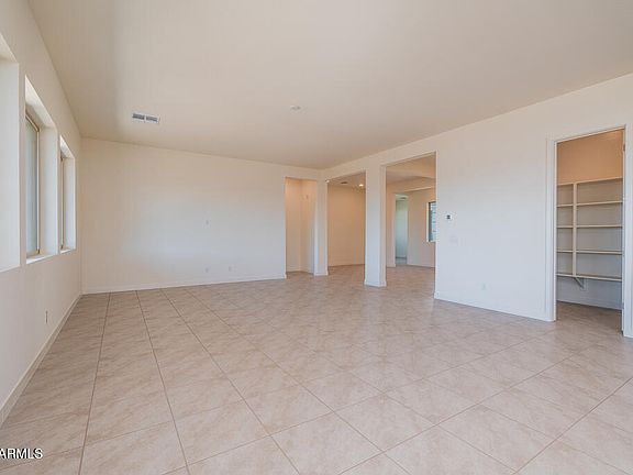 4th image of 10016 S 36TH Avenue