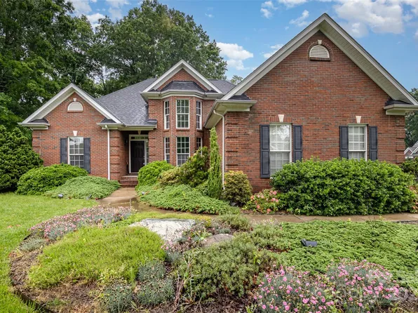 2900 Dahlonega Ct, Monroe, NC 28110