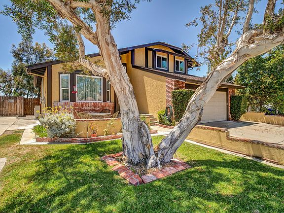 4th image of 10882 Canyon Hill Ln