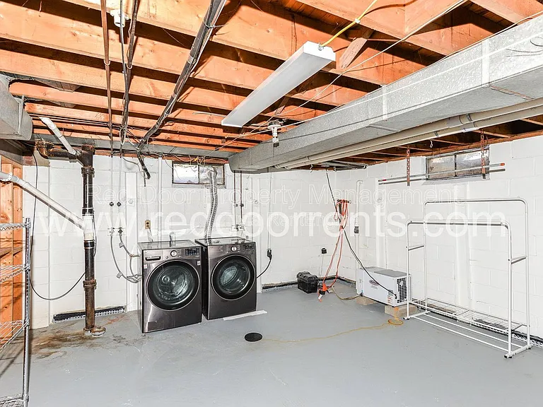 4930 N Illinois St — Photo 31