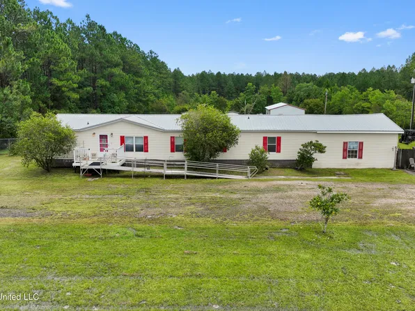 12301 Meadowglen Rd, Vancleave, MS 39565