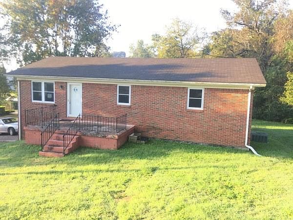 1st image of 212 Maupin Aly