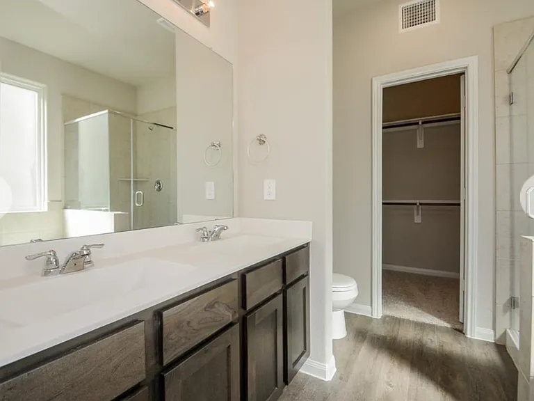 4335 Rosemary Ln — Photo 12