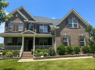 100 Melling Pl, Cary, NC 27519